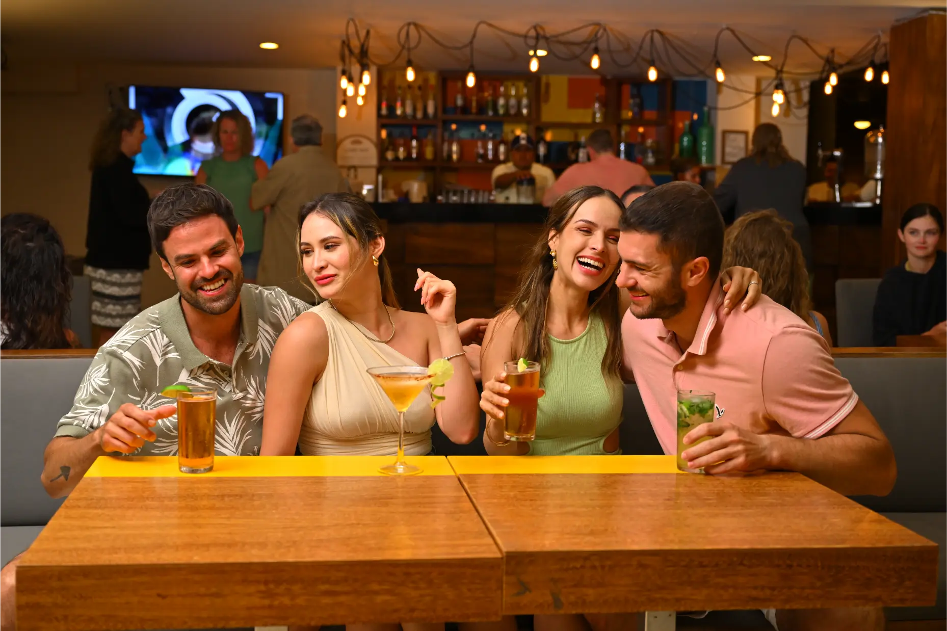 Lobby Bar 2