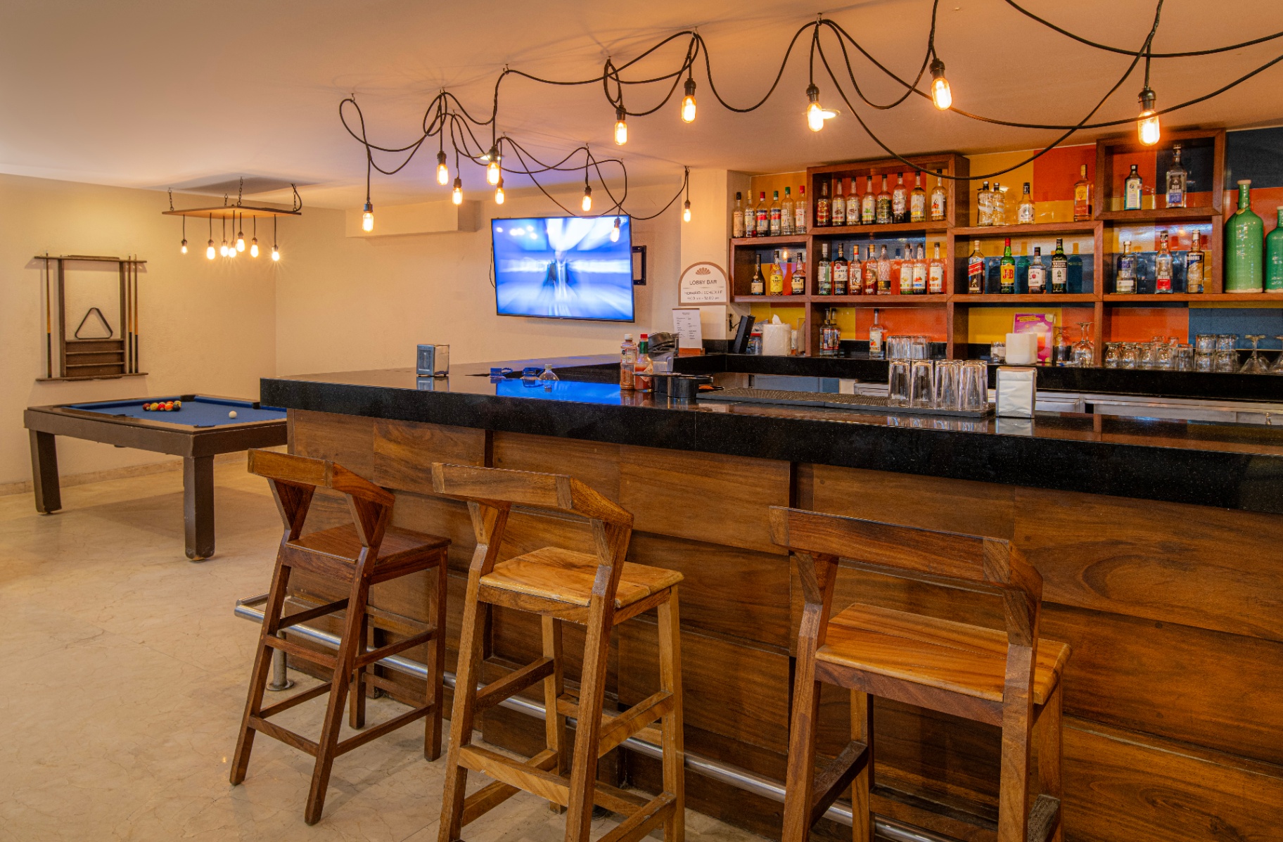 Lobby Bar
